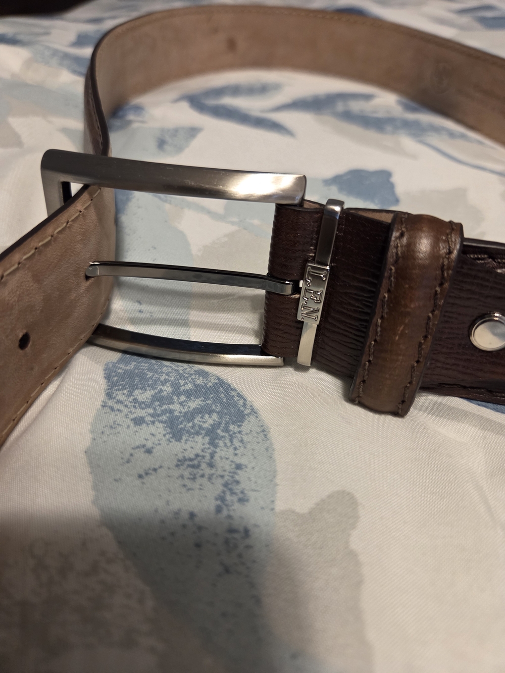 L.E.N.  Brown Genuine Italian Calf Leather Men's Belt Made In USA 33.